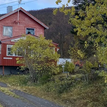 8 Person In Svensby, Cleaning Included Dom wakacyjny