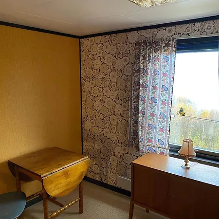 8 Person In Svensby, Cleaning Included Dom wakacyjny *